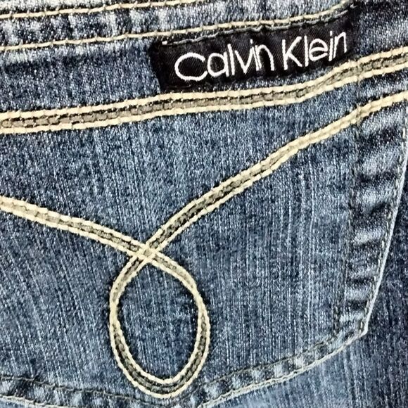 "Calvin Klein 27/4" woman's jeans - Picture 5 of 9